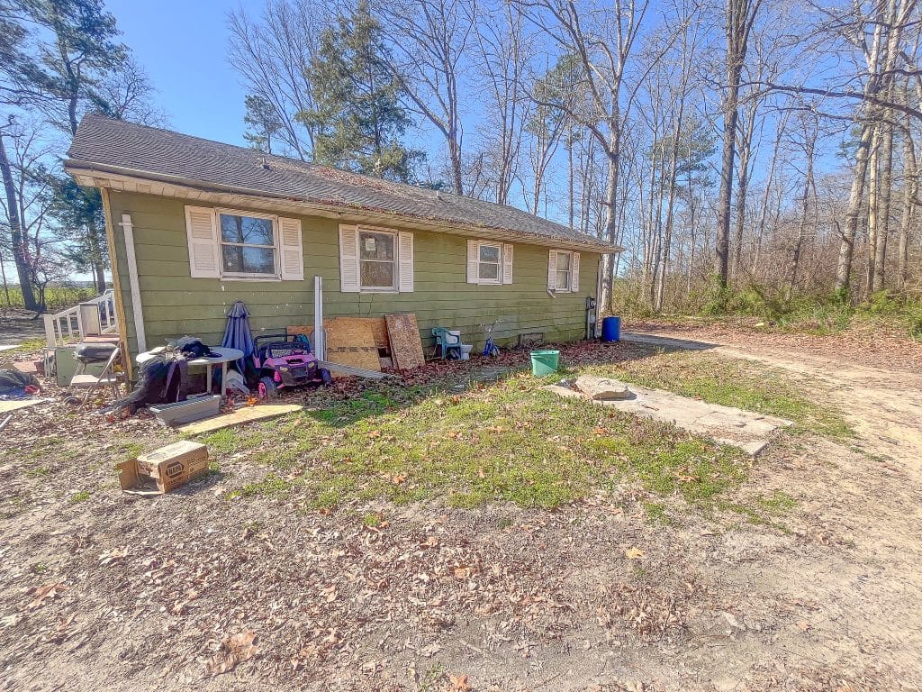 We Buy Houses Stress Free for Cash FAST at Expert Home Buyer in