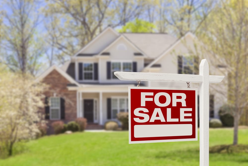 Home,For,Sale,Real,Estate,Sign,And,Beautiful,New,House. house for sale